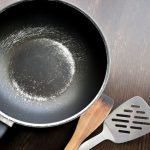 5 Tips Teflon Aman dari Goresan: Jangan Pakai Spatula Stainless