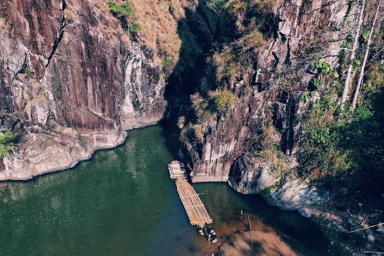 3 Tips Wisata ke Leuwi Tonjong Garut Keindahan Alam