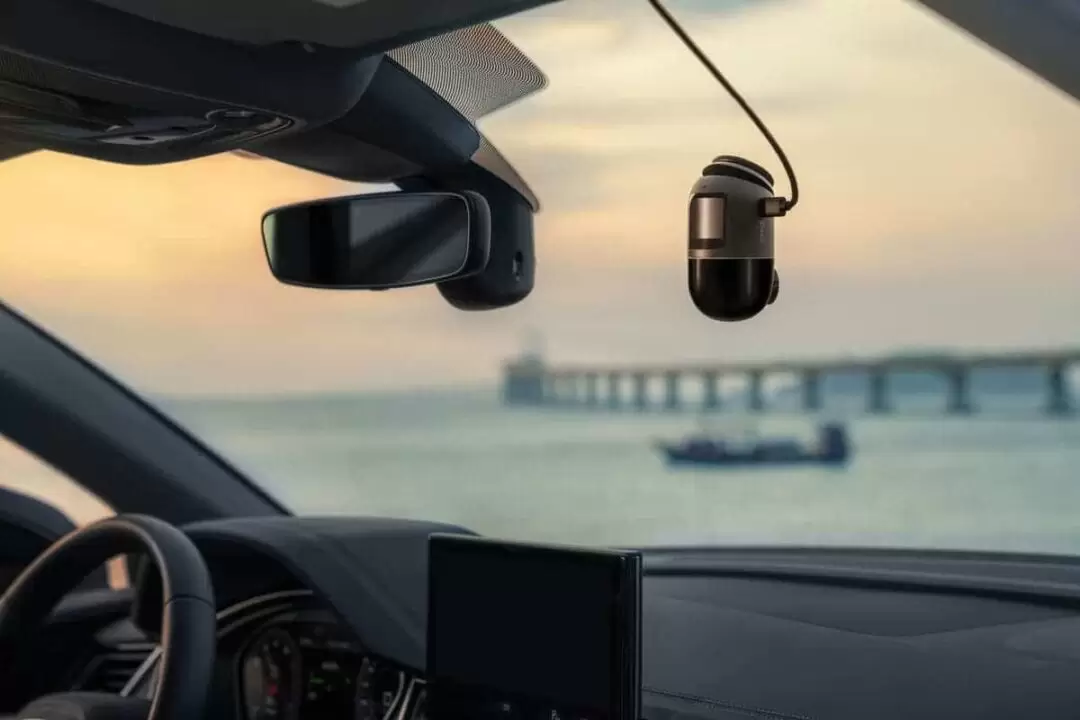 Fitur Unggulan Tesla